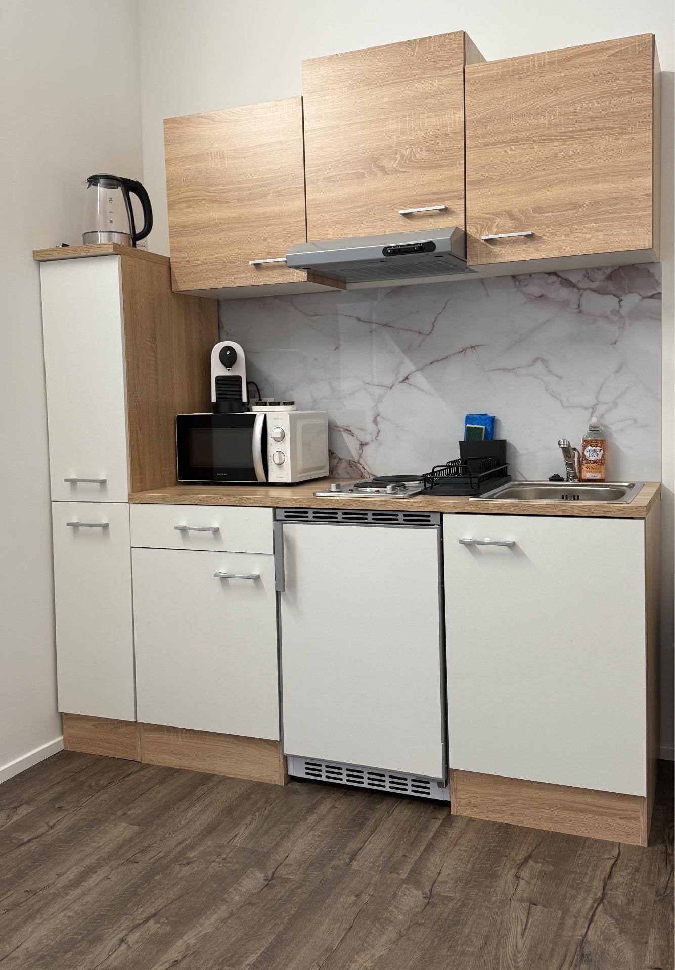 Business Flats B7
